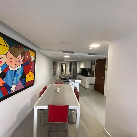 Appartamento Centro Rambla A